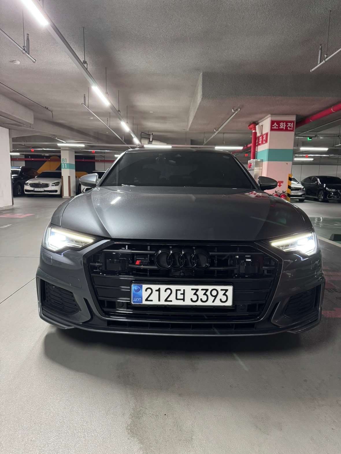 A6 C8/4A 45 TFSI 콰트로 (252마력) 매물 썸네일