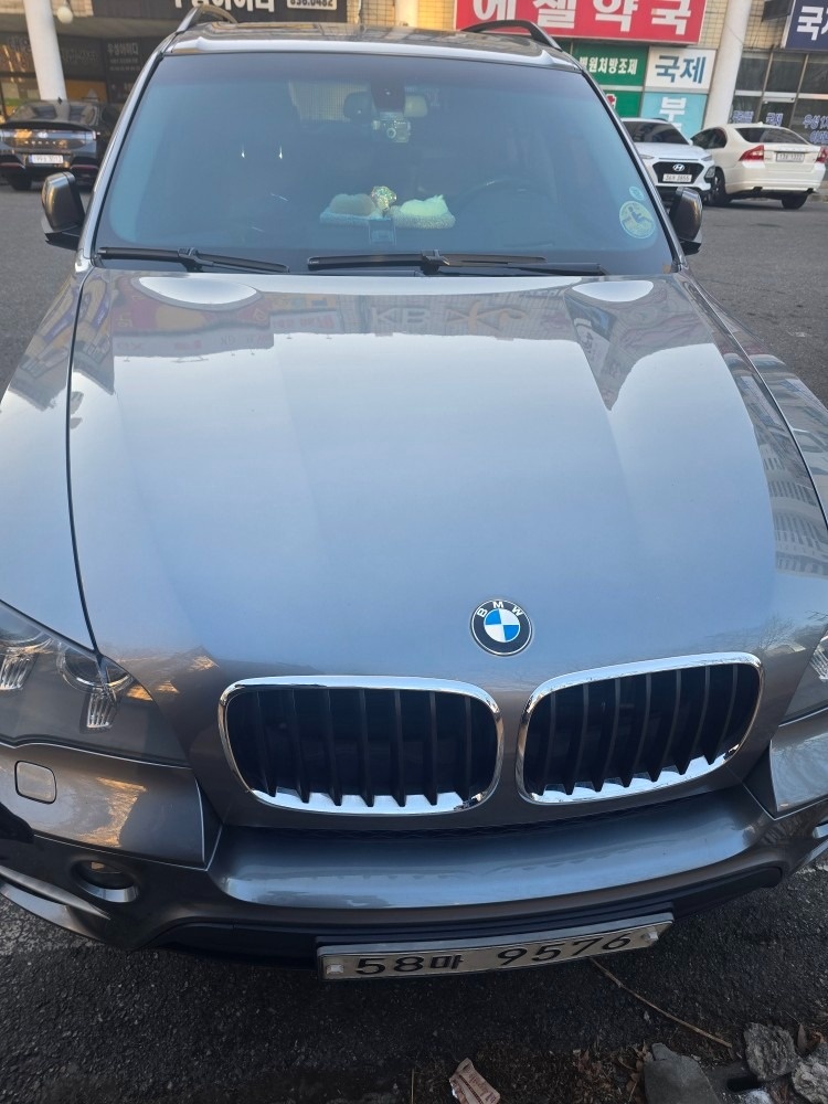 X5 E70 30d xDrive 후기형 (245마력) 매물 썸네일