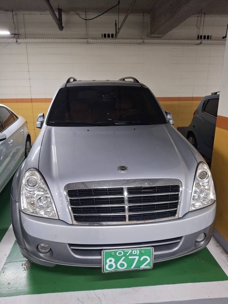 렉스턴 II Y200 7인승(디젤 RX5) 4WD 최고급 매물 썸네일