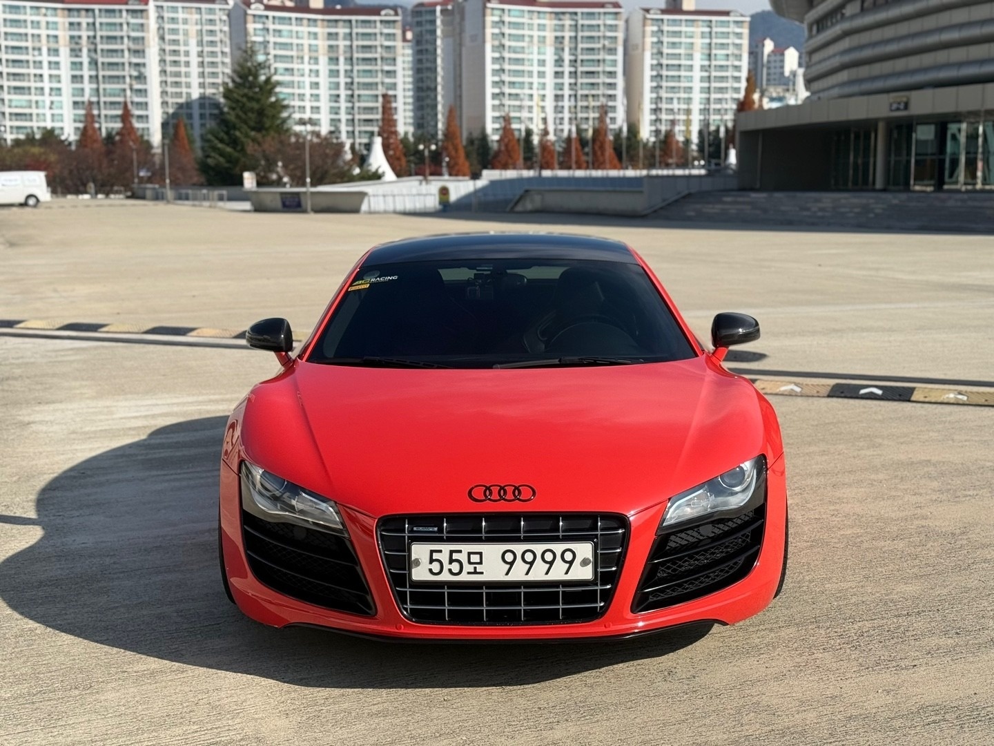 R8 Ⅰ 42 5.2 (V10 FSI) 쿠페 콰트로 (525마력) 매물 썸네일