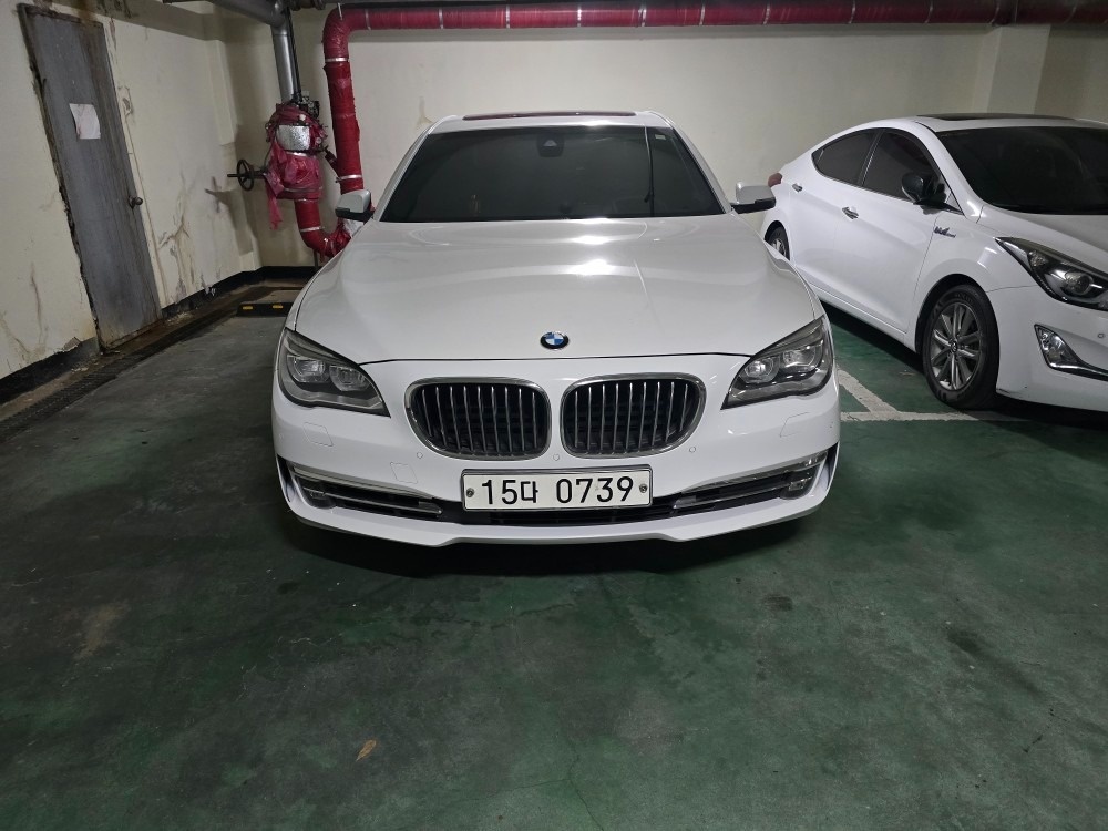 7시리즈 F01 740 d xDrive (313마력) 매물 썸네일