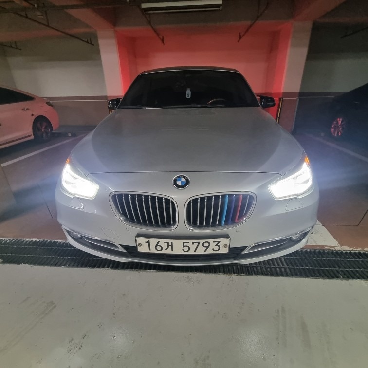 5시리즈 GT F07 GT 530d xDrive 페이스리프트 (258마력)익스클루시브 매물 썸네일