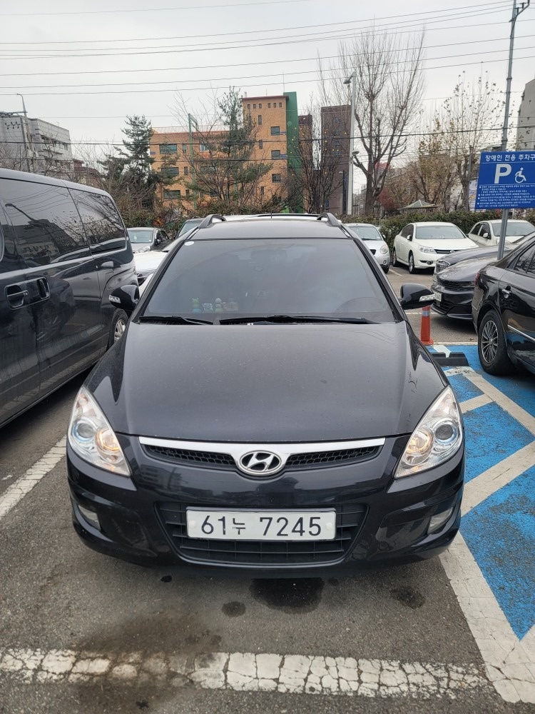 i30 cw FD 1.6 VVT FWD 럭셔리 매물 썸네일