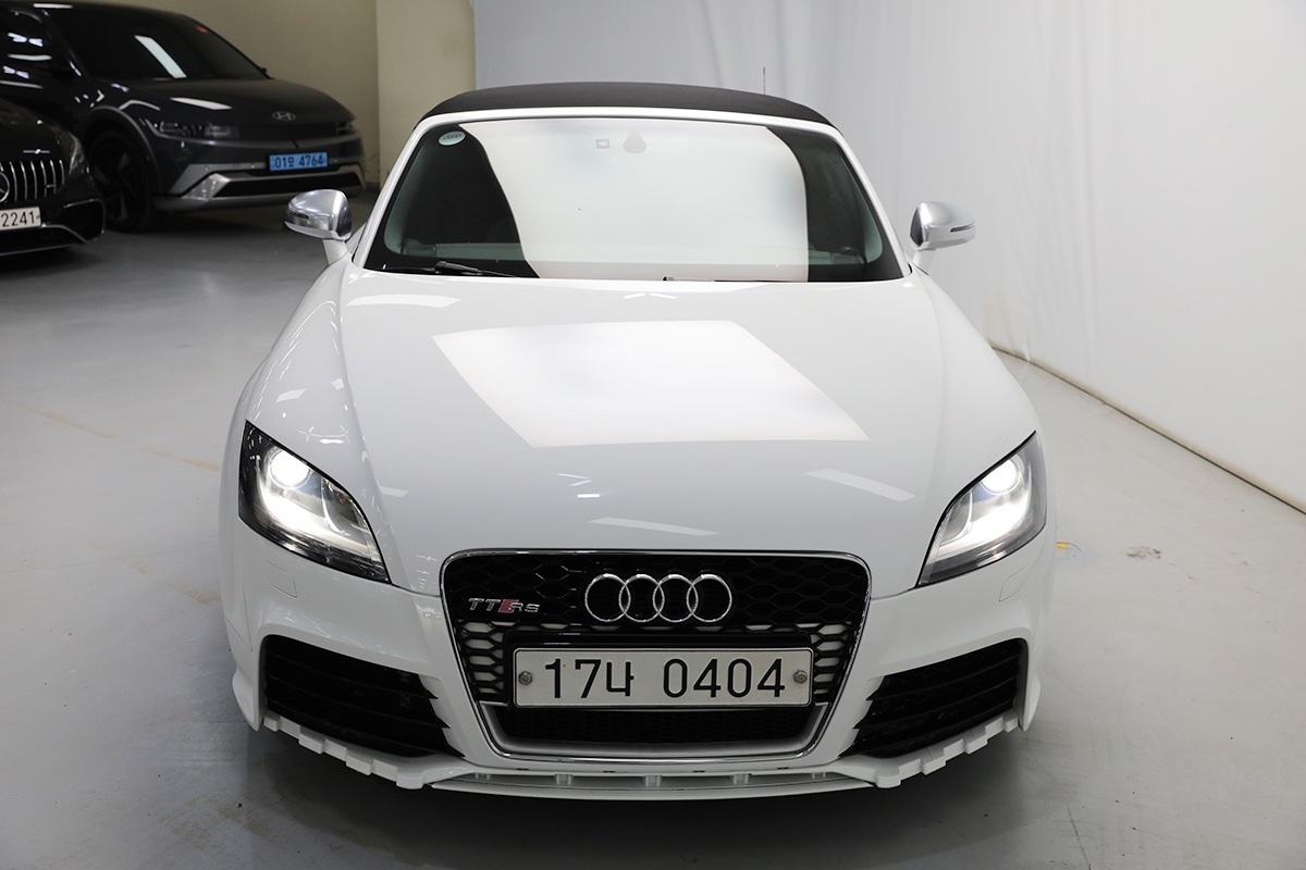 TT 8J 2.0 TFSI 로드스터 (200마력) 매물 썸네일