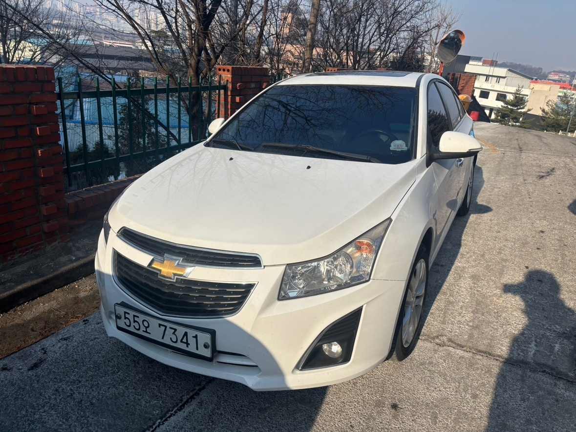 크루즈 J300 4도어 1.8 DOHC FWD LTZ+ 매물 썸네일