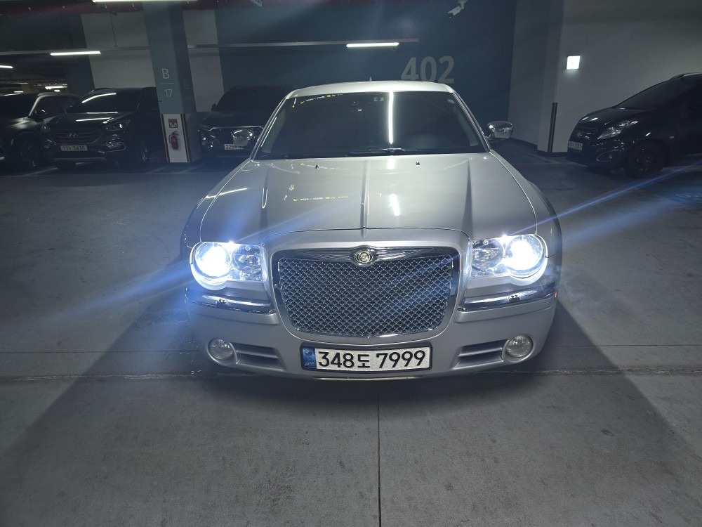 300C 2.7(V6 DOHC) 매물 썸네일