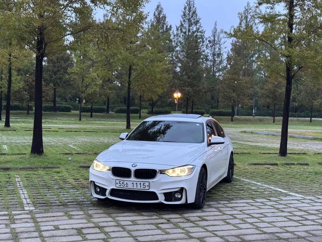 3시리즈 F30 320d 세단 전기형 (184마력) 매물 썸네일