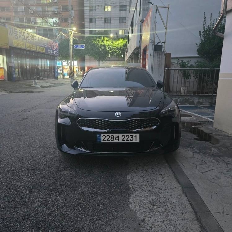 스팅어 CK 2.0T RWD 플래티넘 매물 썸네일