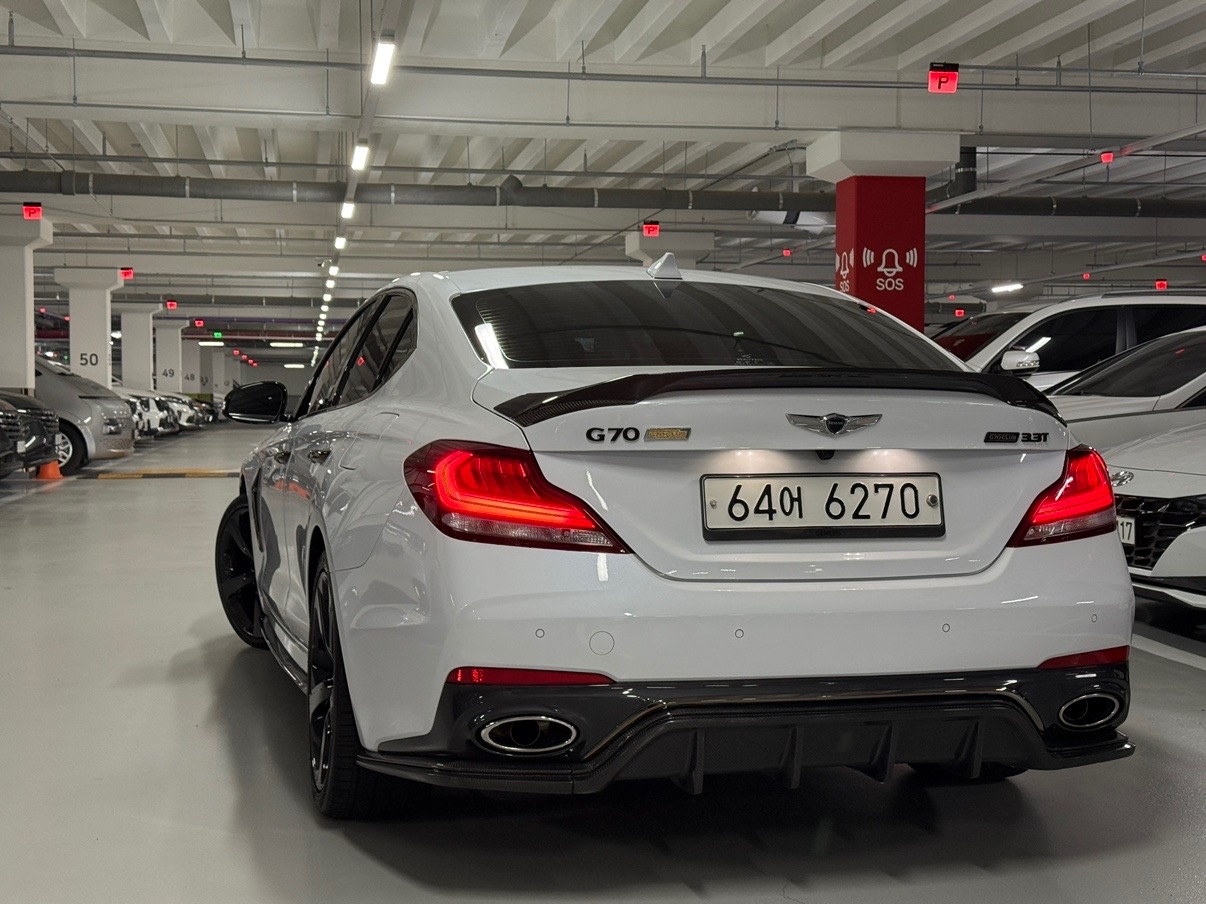 G70 IK 3.3T RWD 스포츠 프레스티지 매물 썸네일