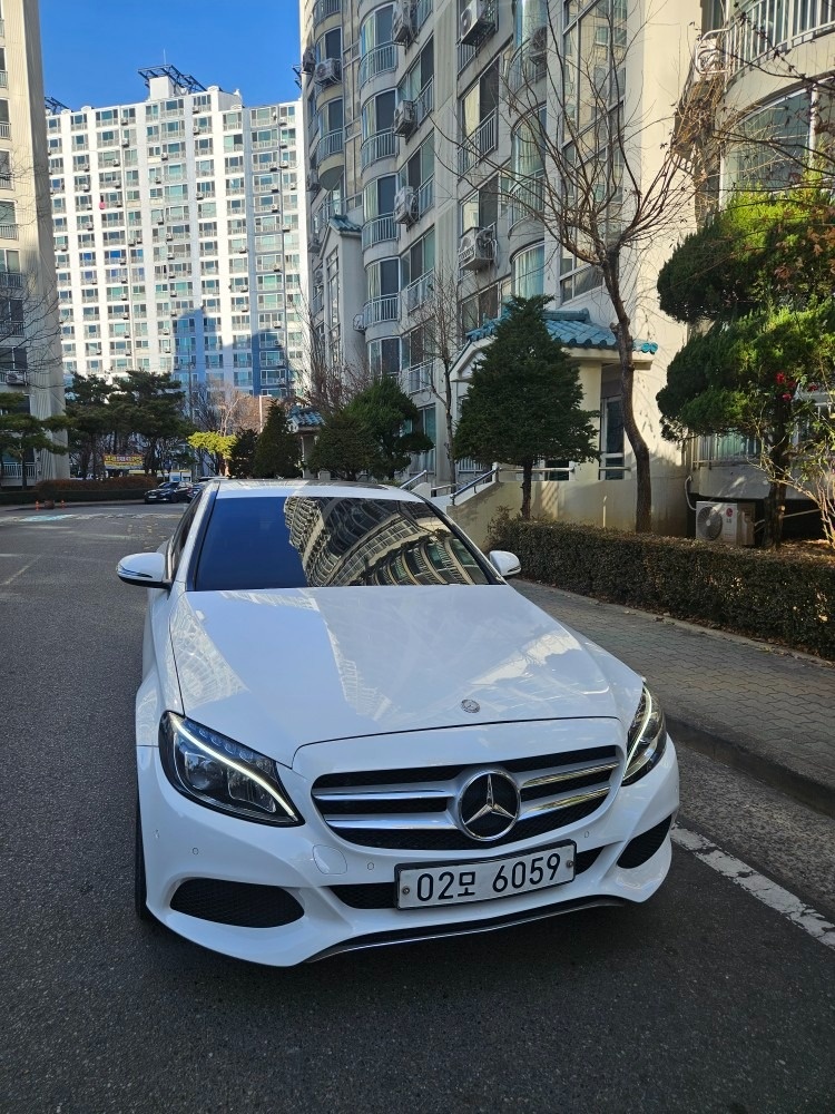 C 클래스 W205 C220 d (170마력) 매물 썸네일