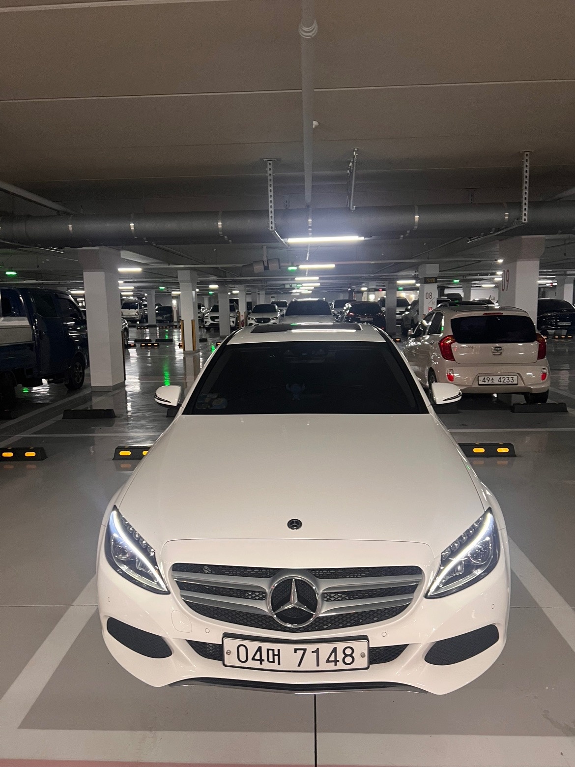 C 클래스 W205 C220 d (170마력) 매물 썸네일