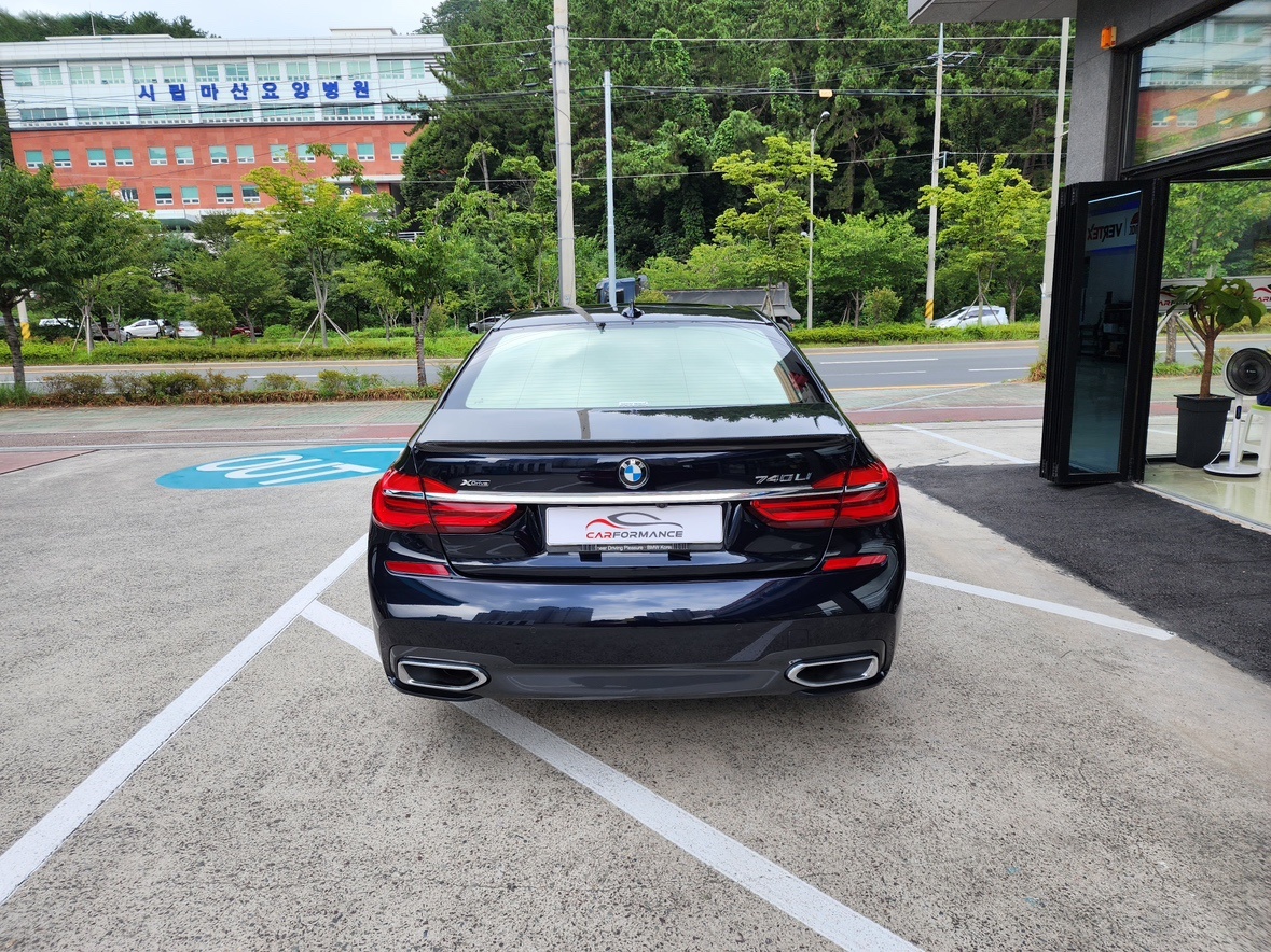 7시리즈 G11 740Li xDrive 전기형 (326마력)M Sport 매물 썸네일