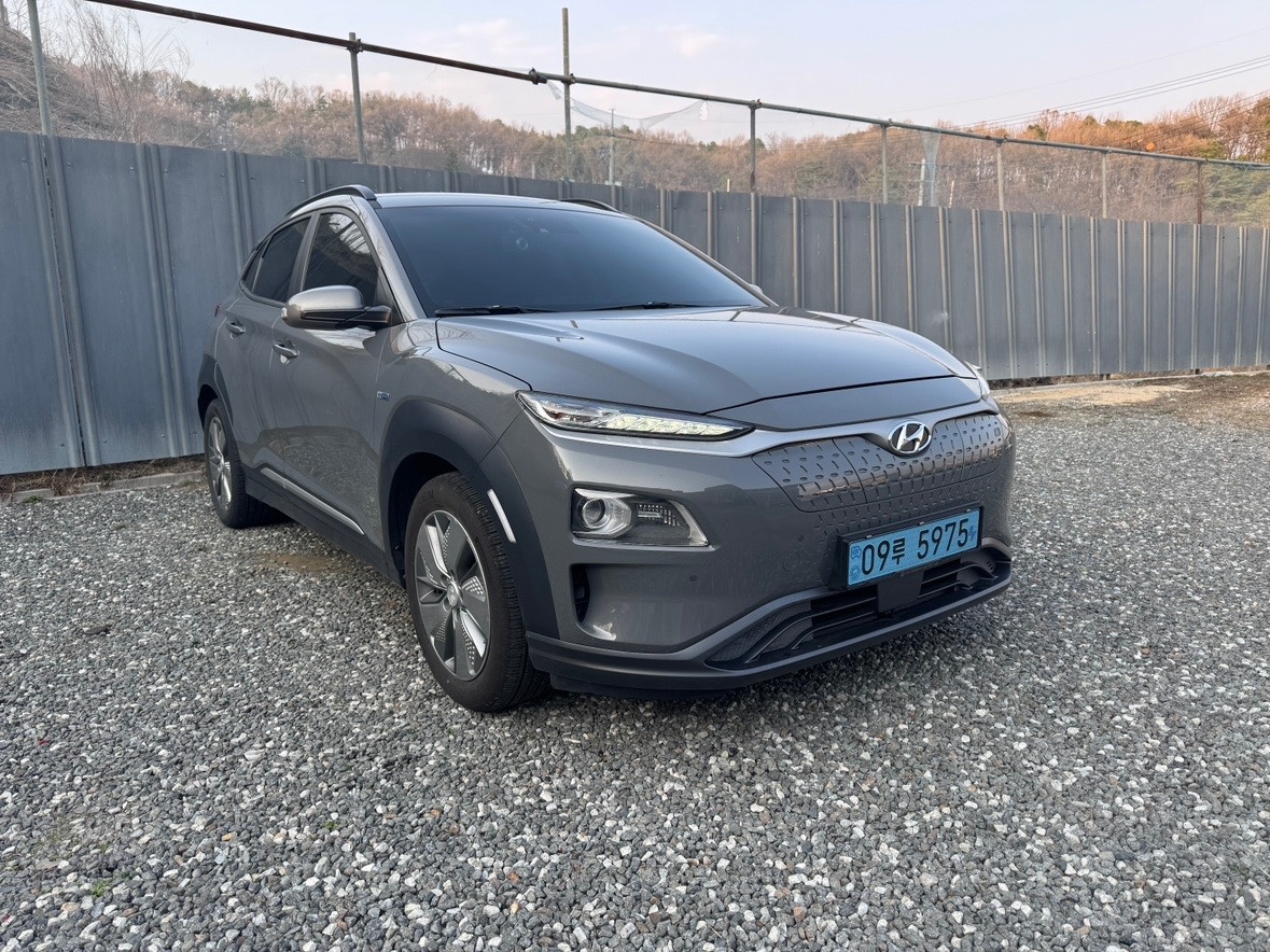 코나 OS 전기(64kWh) FWD 프리미엄 매물 썸네일