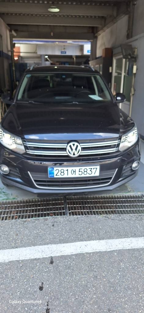 뉴 티구안 5N 2.0 TDI 블루모션 (140마력) 매물 썸네일