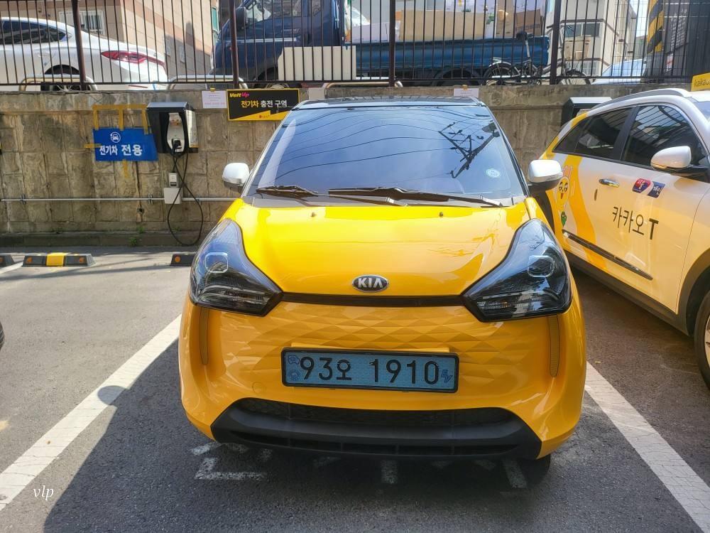 다니고 III 전기(13kWh) FWD (100km) 매물 썸네일