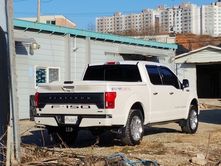 F150 XIII 3.5 T V6 매물 썸네일