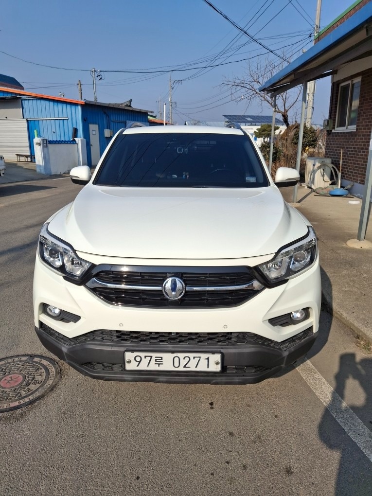 렉스턴 스포츠 Q200. G4 5인승(디젤 2.2) 4WD 노블레스 매물 썸네일