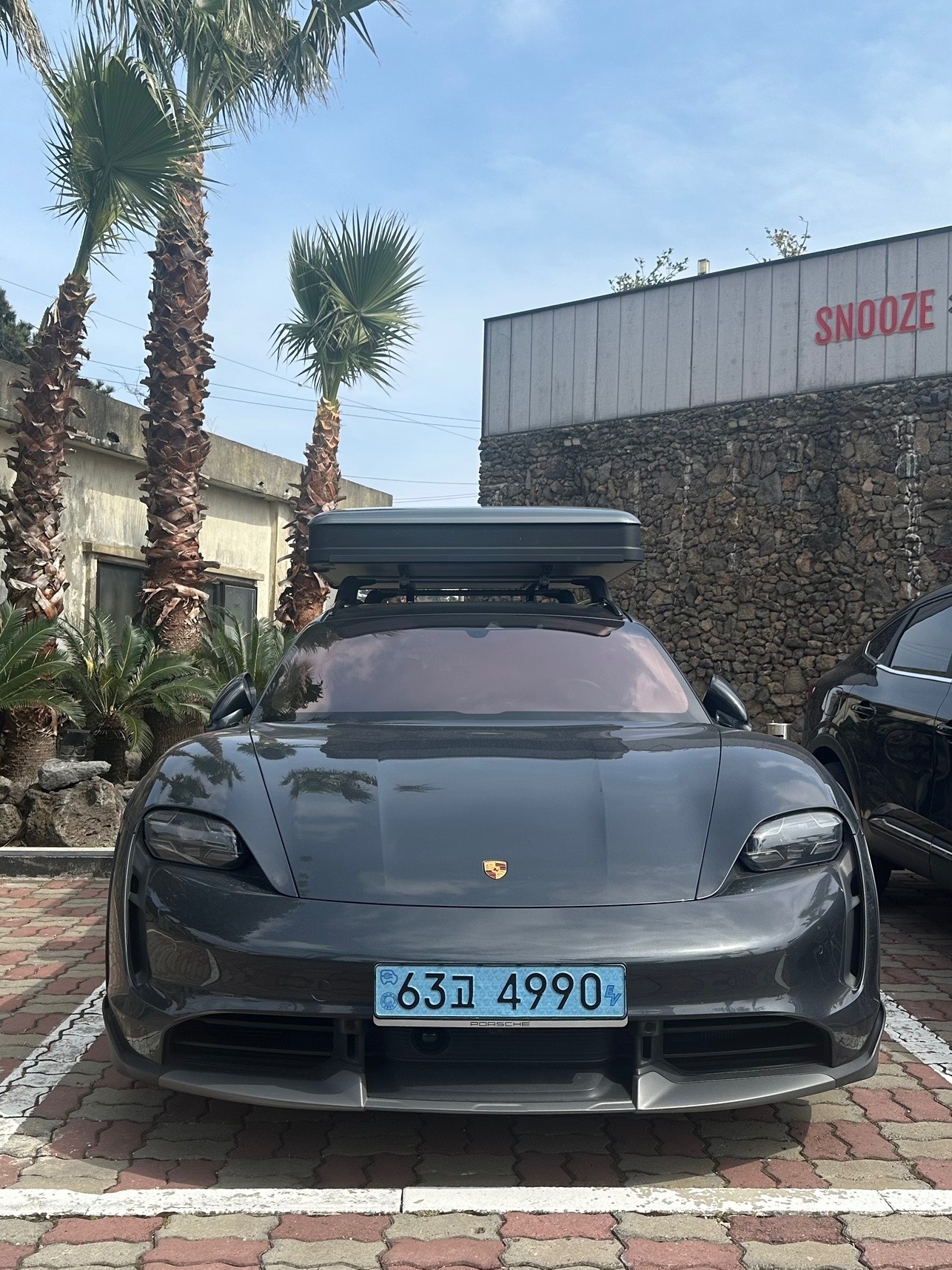 타이칸 BEV(93.4kWh) 크로스 투리스모 터보 (274km) 매물 썸네일