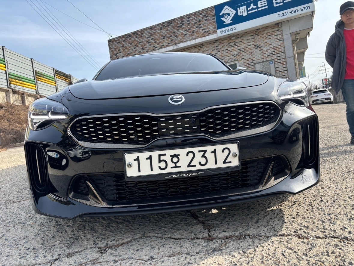 스팅어 마이스터 CK 3.3T RWD 마스터즈 매물 썸네일