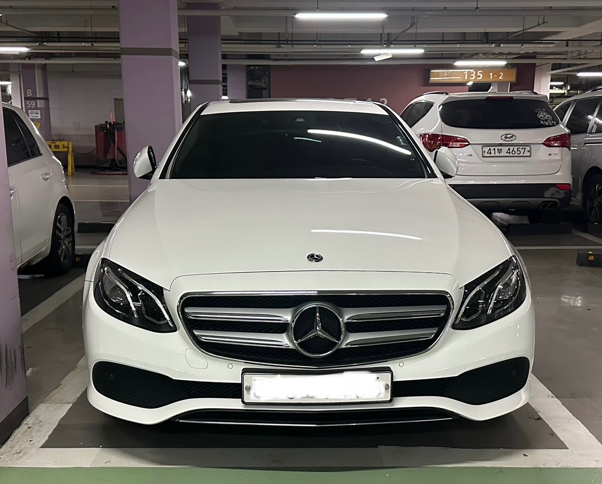 E 클래스 W213 E200 아방가르드 매물 썸네일
