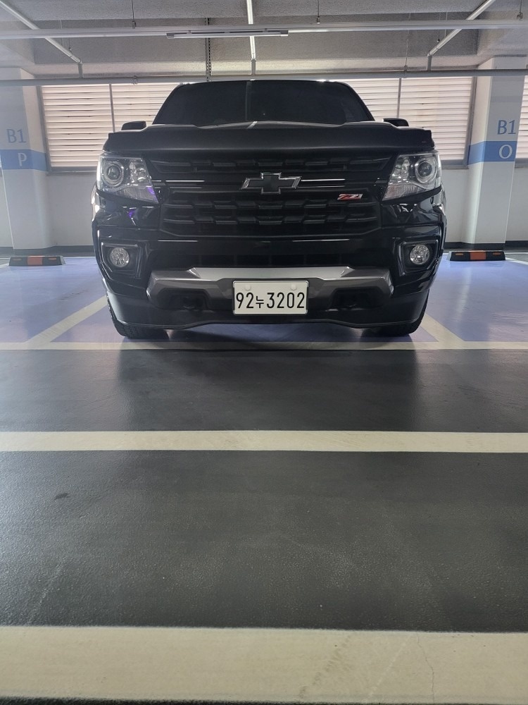 리얼 뉴 콜로라도 가솔린 3.6 AWD Z71-X 미드나잇 매물 썸네일