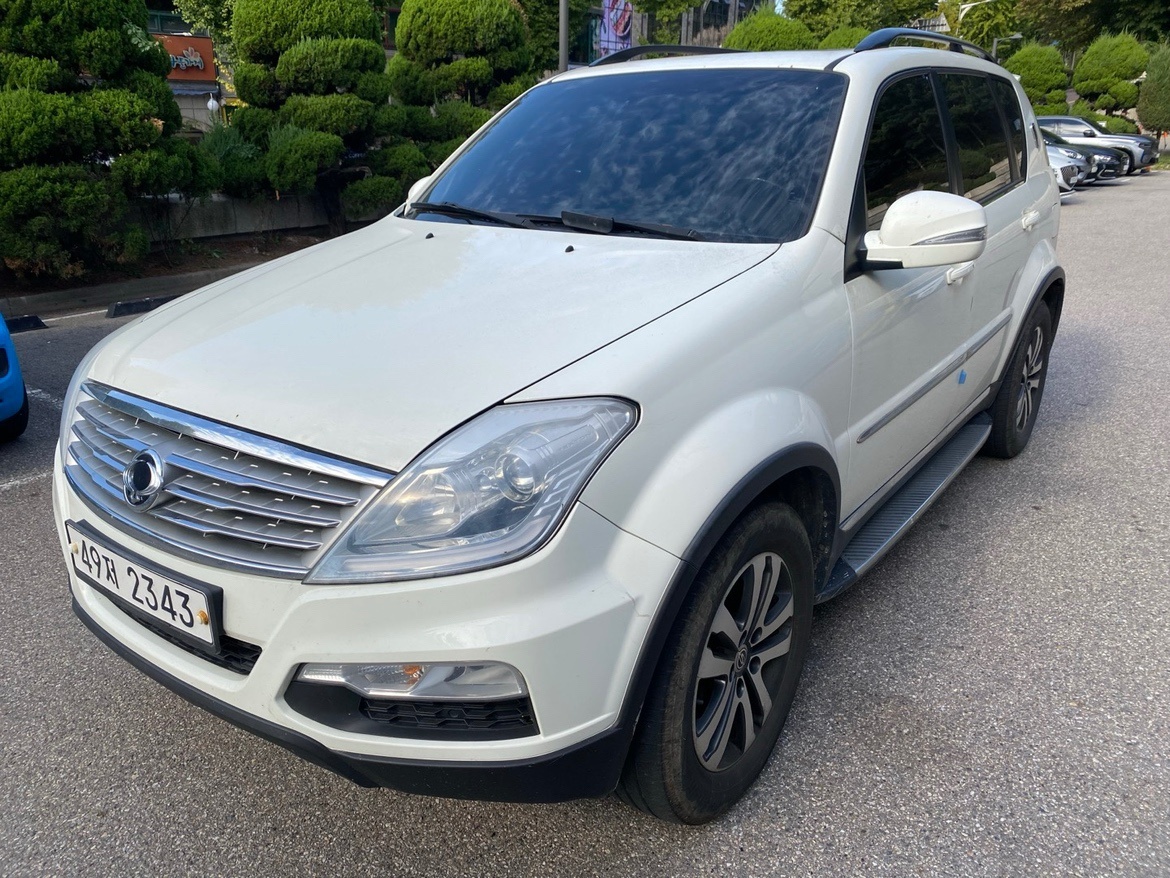 렉스턴 W Y200 7인승(RX7 2.0) 4WD 프레스티지 매물 썸네일