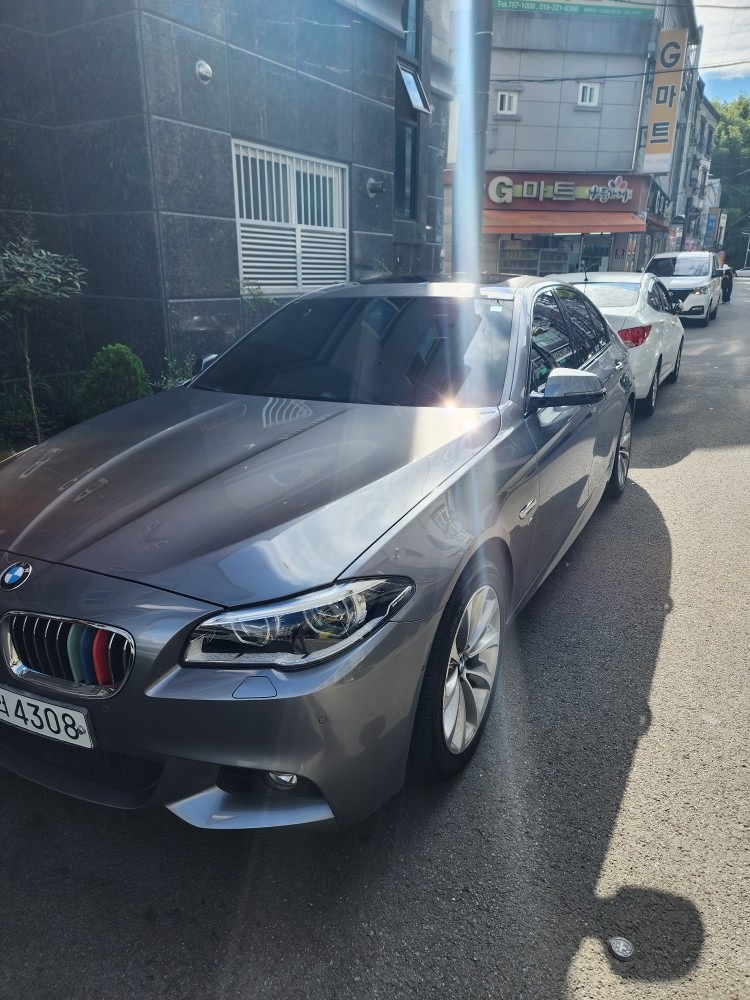 5시리즈 F10 520d xDrive (190마력) 매물 썸네일