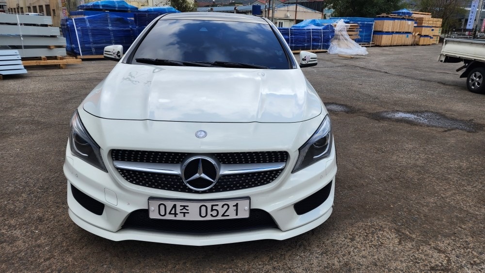 CLA 클래스 C117 CLA250 4Matic 전기형 (211마력) 매물 썸네일