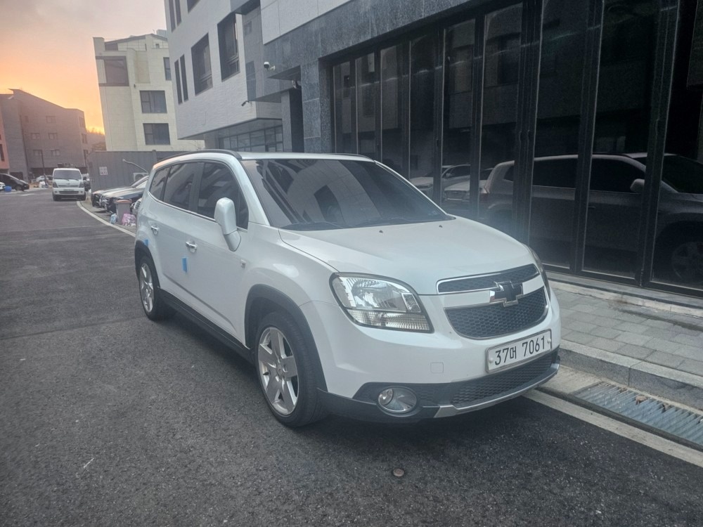 올란도 2.0 LPG LTZ 프리미엄 매물 썸네일