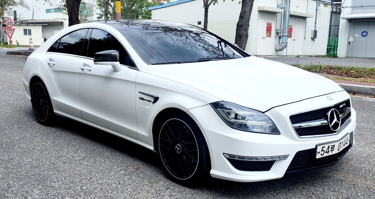 CLS 클래스 W218 CLS63 amg 전기형 (525마력) 매물 썸네일