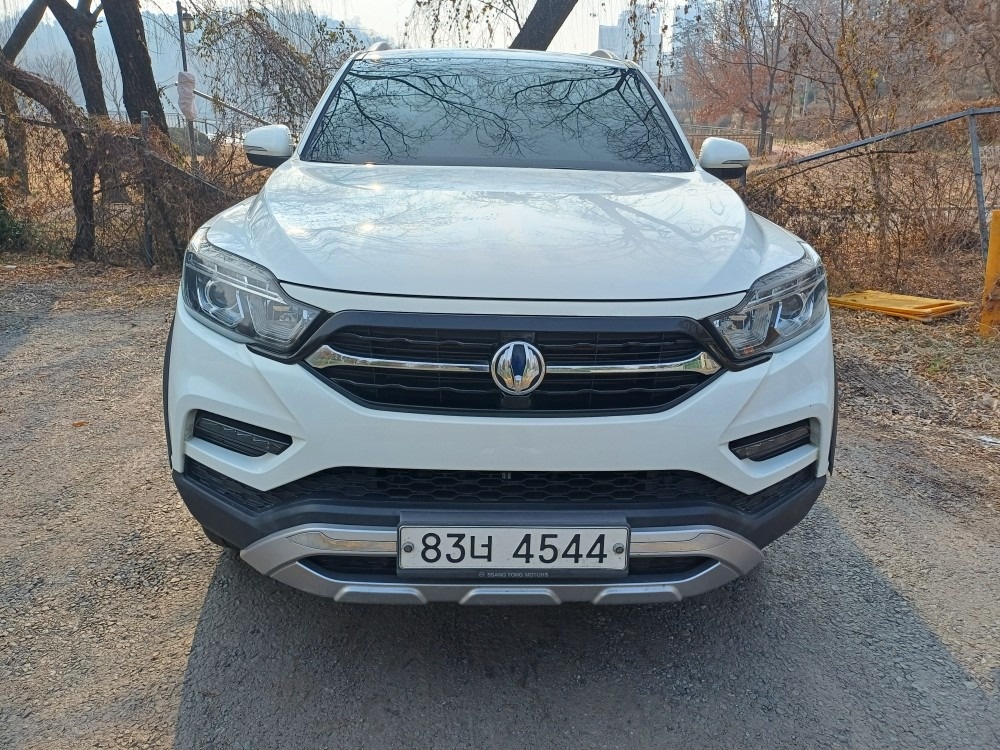 렉스턴 스포츠 Q200. G4 5인승(디젤 2.2) 4WD 다이나믹 에디션 매물 썸네일