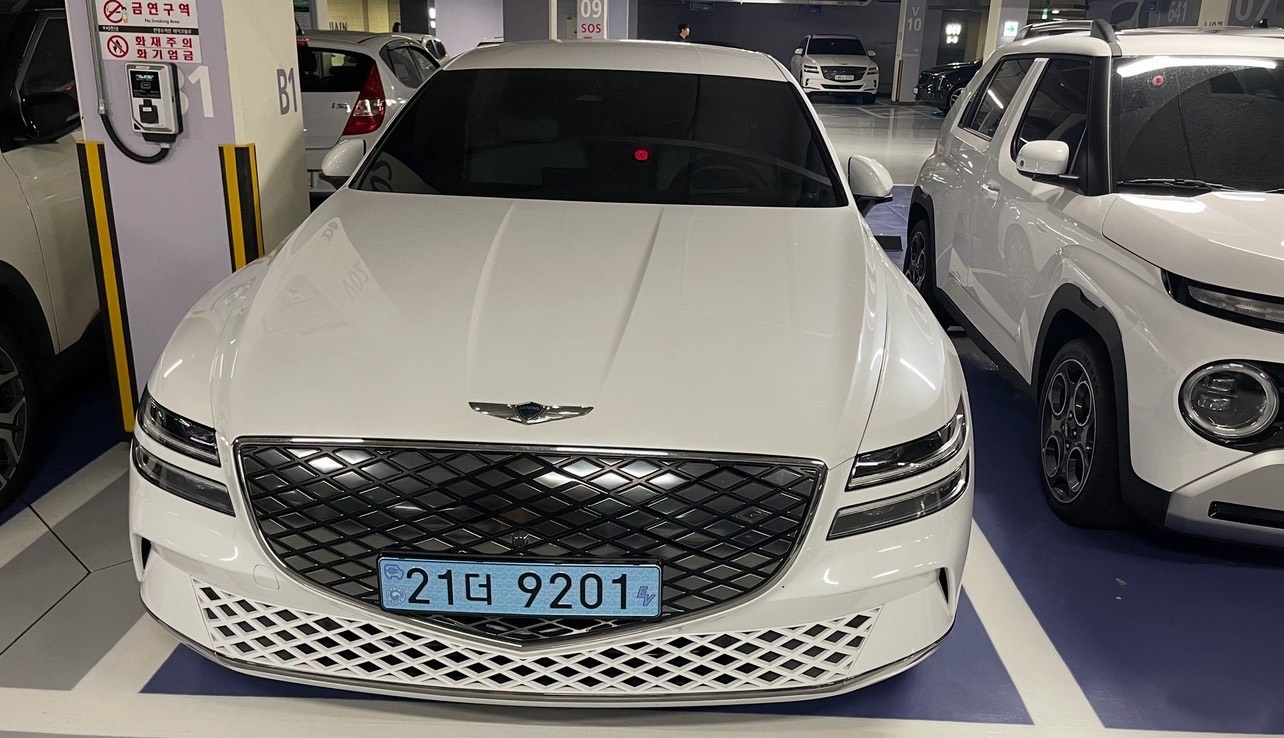 올 뉴 G80 RG3 BEV(87.2kWh) AWD 19인치 (SDS) 매물 썸네일
