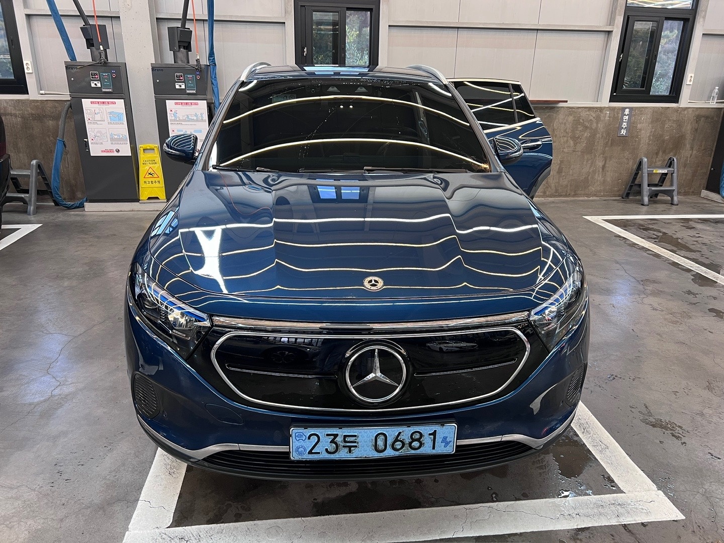 EQA H243 EQA250 전기형 (378km) 매물 썸네일