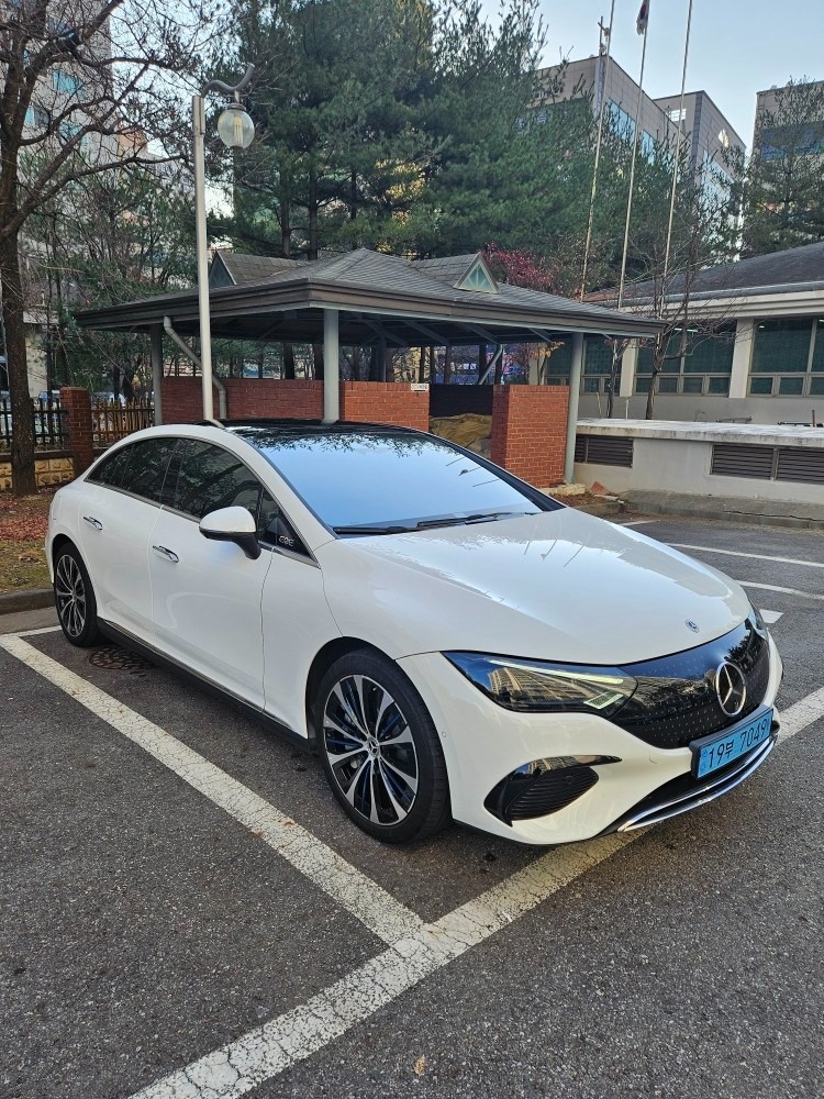 EQE V295 EQE350+ (471km) 매물 썸네일