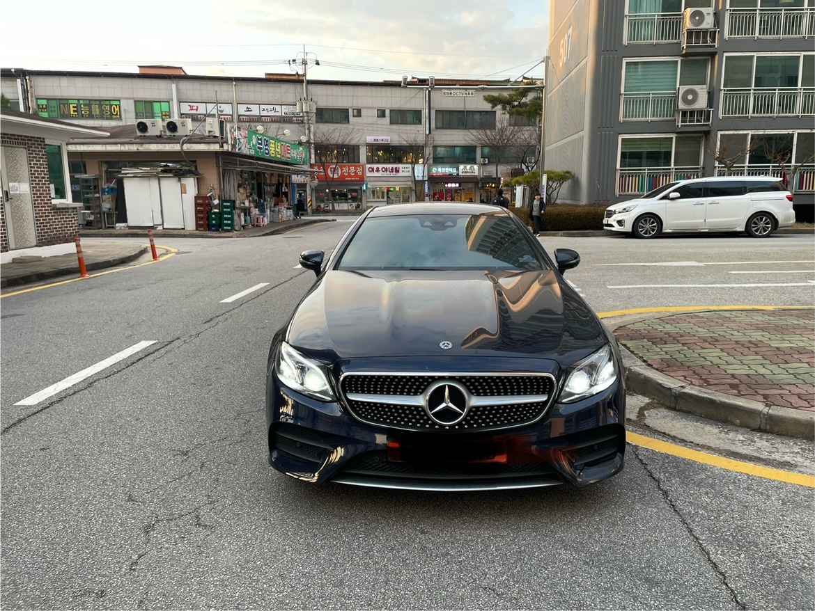 E 클래스 W213 E220 d Coupe 전기형 (194마력) 매물 썸네일