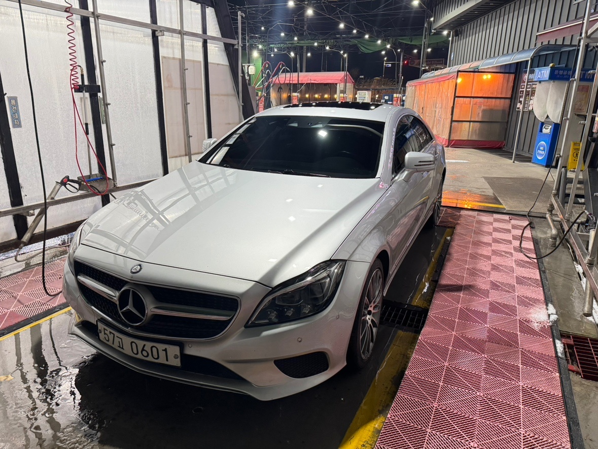 CLS 클래스 W218 CLS250 d 4Matic 후기형 (204마력) 매물 썸네일