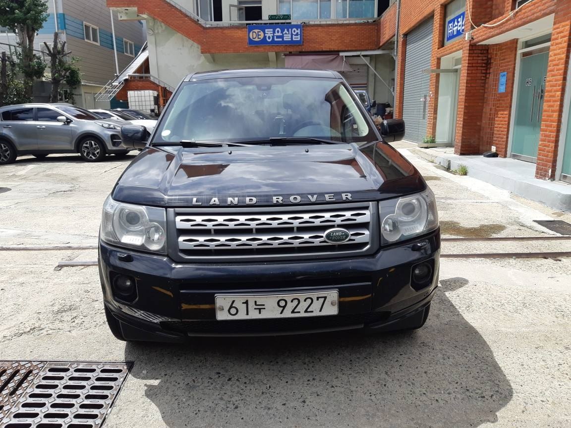 프리랜더 Ⅱ L359 5DR 2.2 SD4 AWD 매물 썸네일
