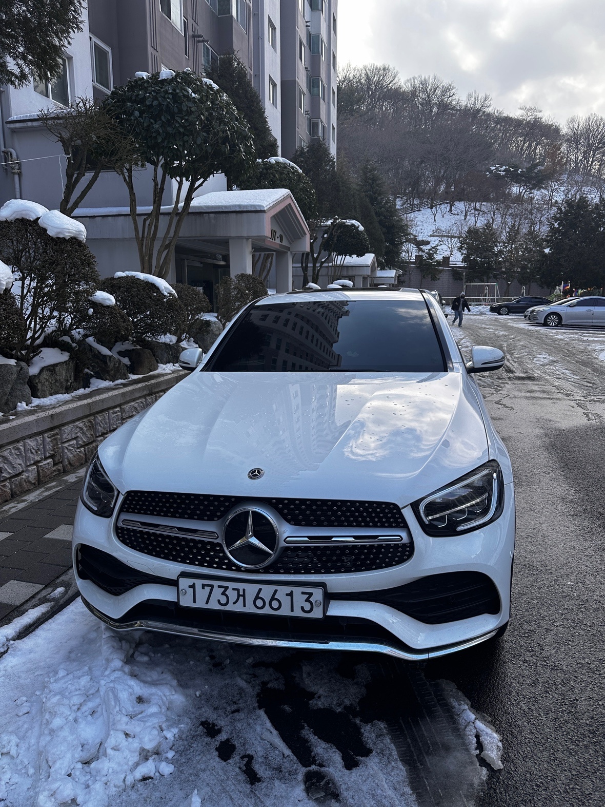 GLC X253 GLC300 4Matic Coupe 전기형 (245마력) 매물 썸네일