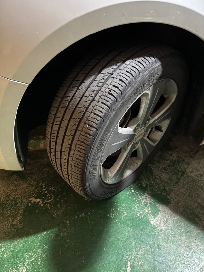 크루즈 J300 5도어 2.0 디젤 FWD LTZ 매물 썸네일