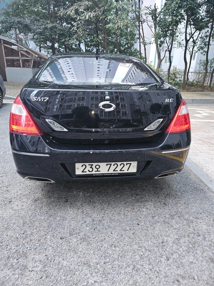 뉴 SM7 아트 LF 2.3 V6 RE 매물 썸네일