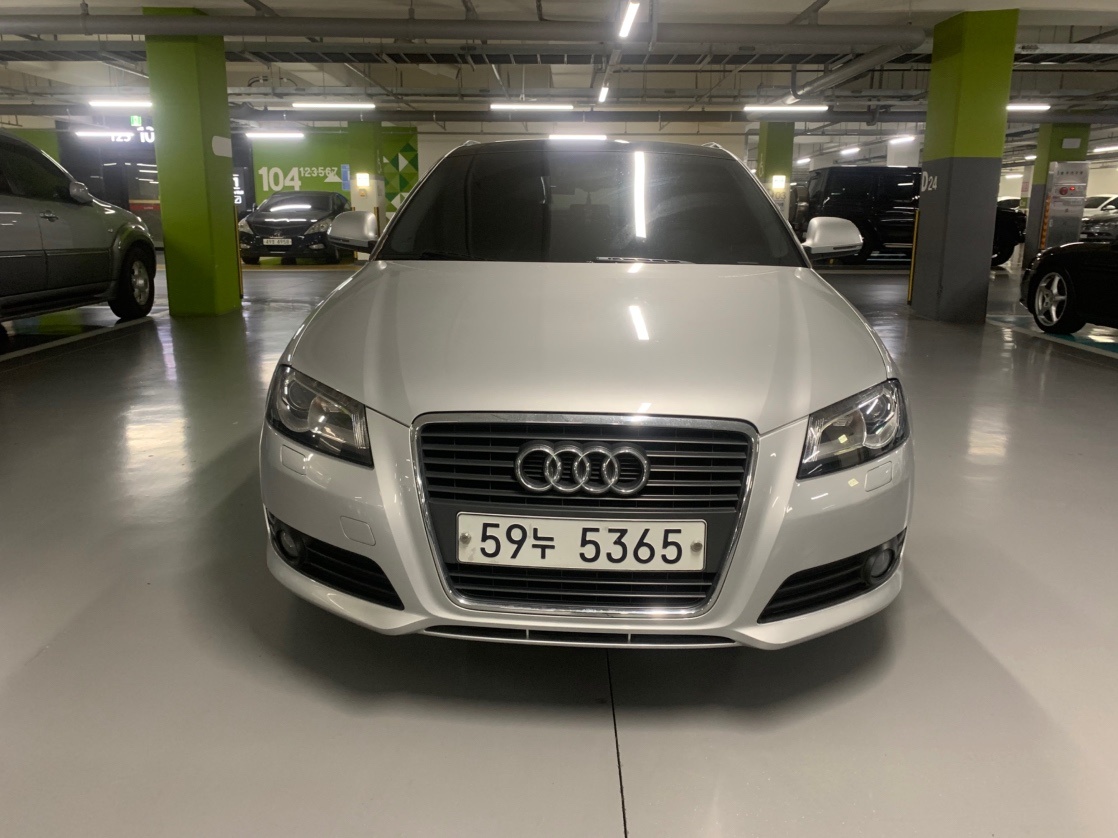 A3 8P 2.0 TFSI 스포트백 (200마력) 매물 썸네일