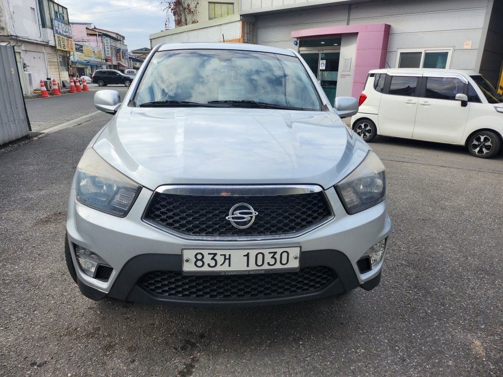 코란도 스포츠 Q150 5인승(CX7 2.0) 4WD 클럽 매물 썸네일