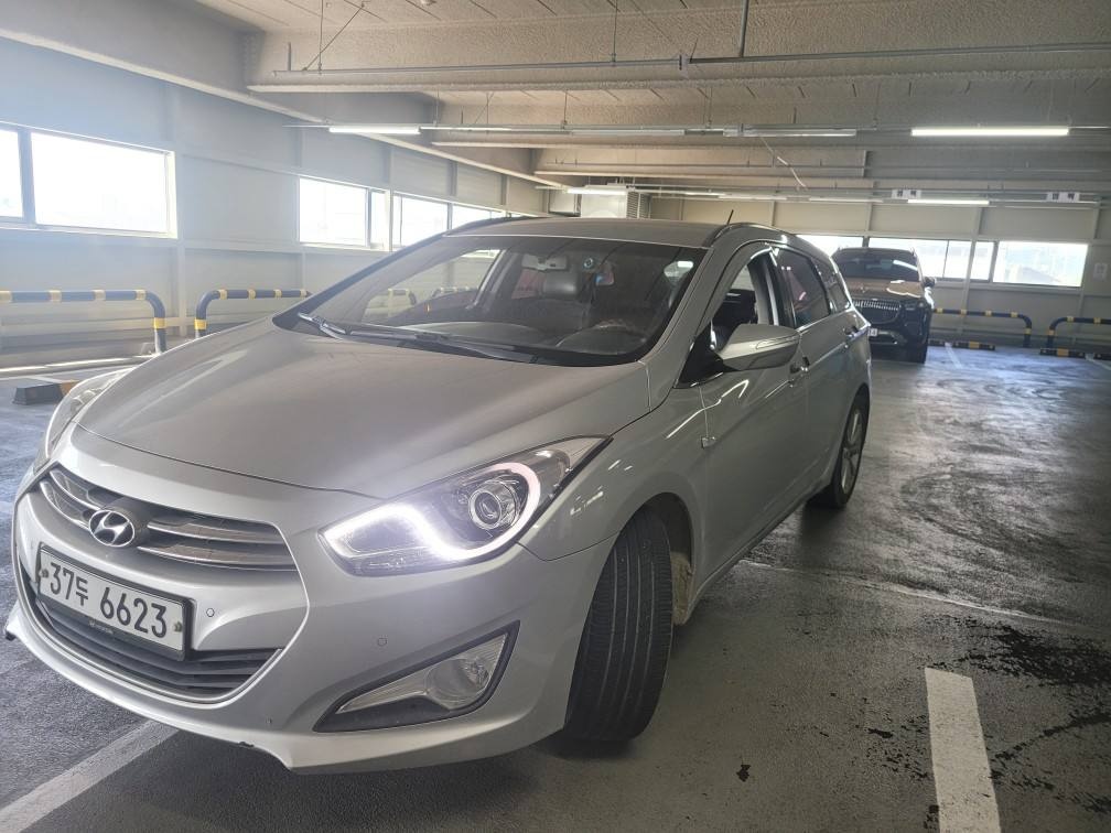 i40 왜건 VF 1.7 VGT FWD 스마트 매물 썸네일