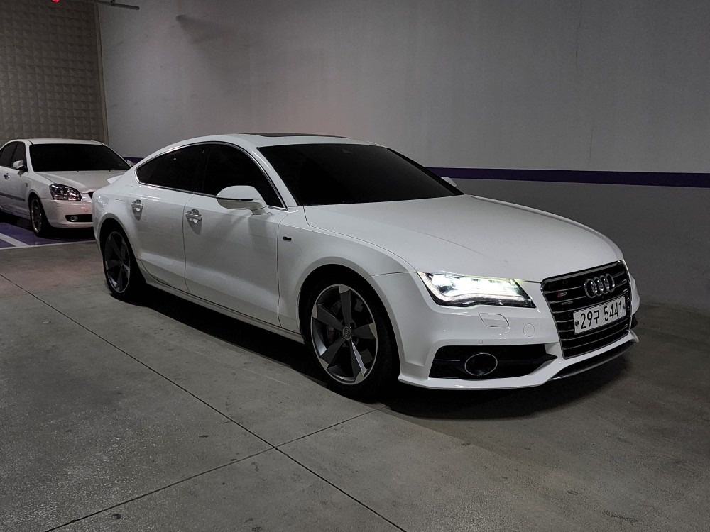 A7 Sportback 4G8 3.0 TFSI 콰트로 (310마력) 매물 썸네일