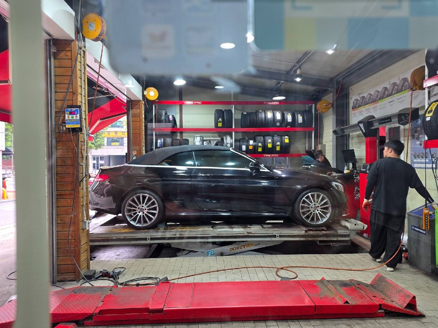 C 클래스 W205 C200 카브리올레 전기형 (211마력)AMG Line 매물 썸네일