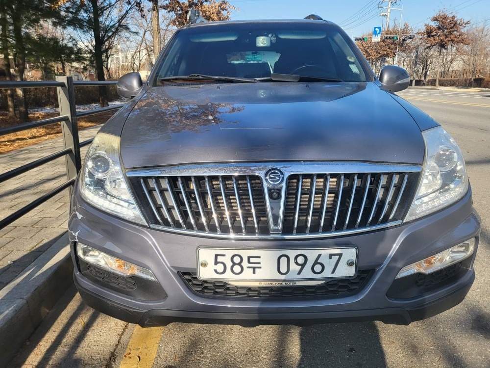 렉스턴 W Y200 5인승(RX5 2.2) 4WD 노블레스 매물 썸네일