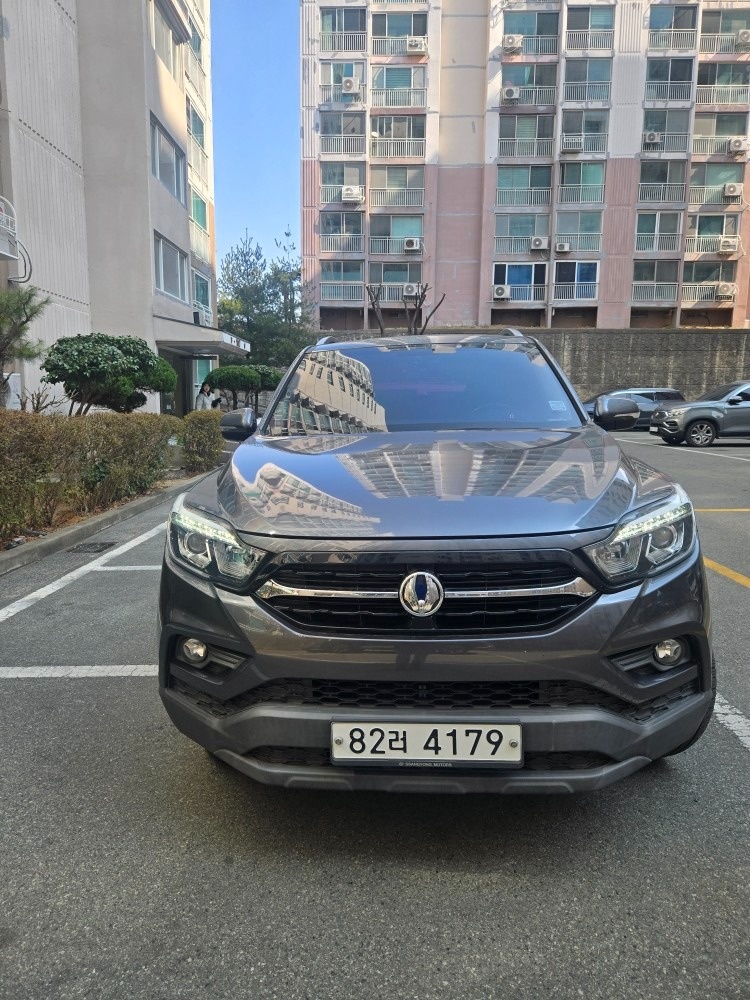 렉스턴 스포츠 Q200. G4 5인승(디젤 2.2) 4WD 어드벤처 매물 썸네일