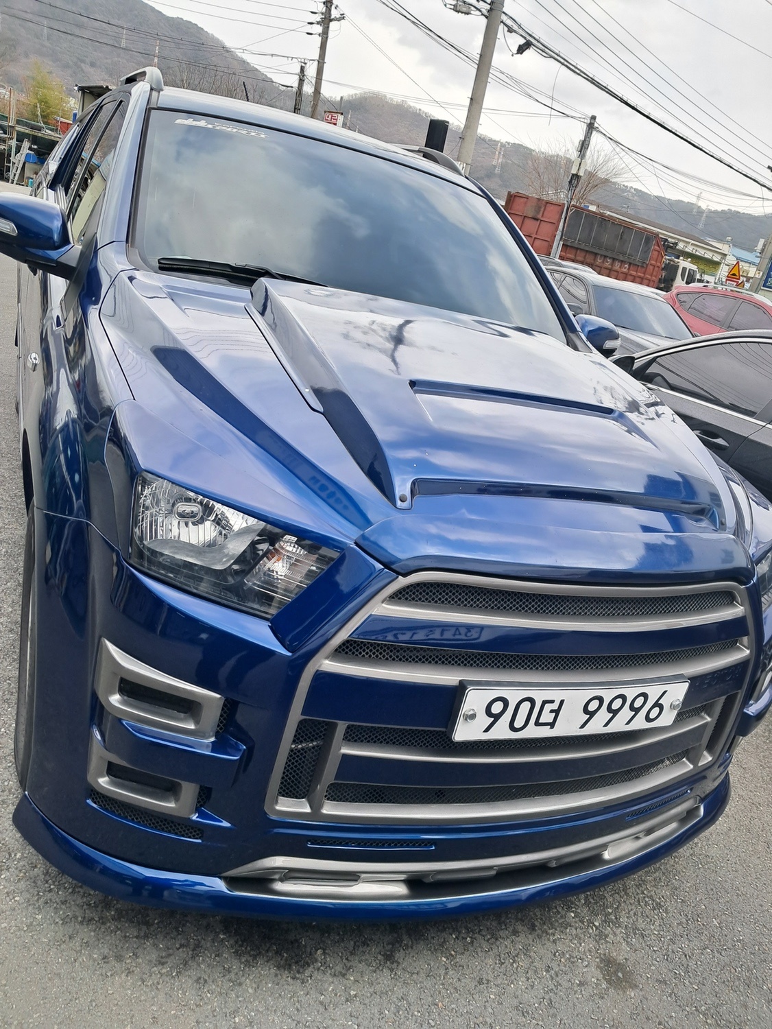 코란도 스포츠 Q150 5인승(CX7 2.0) 4WD 어드벤처 60th 에디션 매물 썸네일