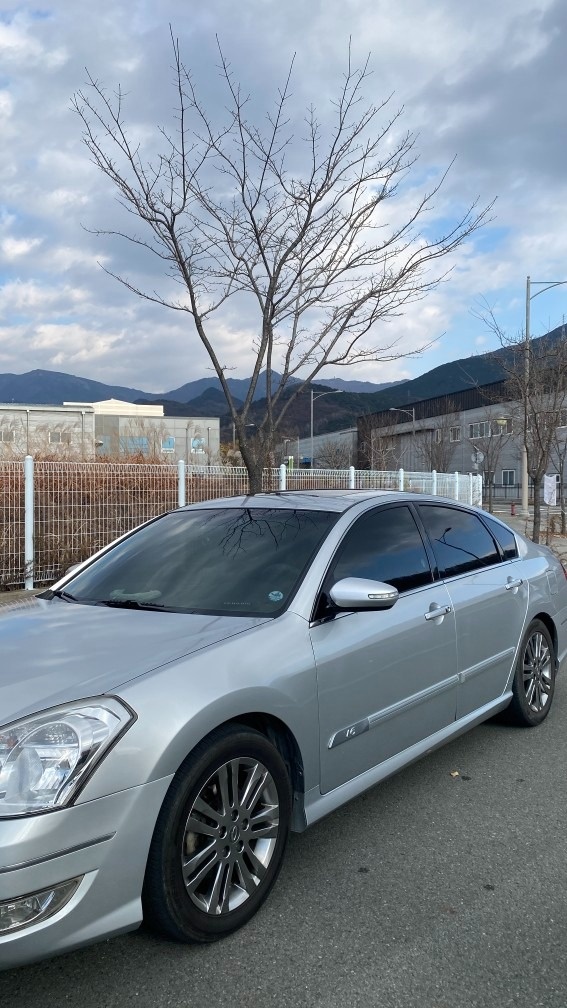 뉴 SM7 아트 LF 2.3 V6 매물 썸네일