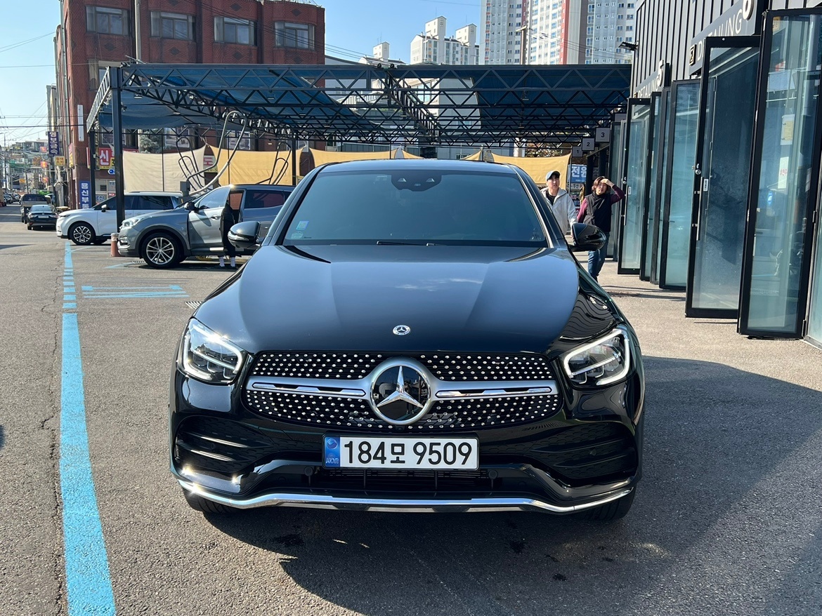 GLC X253 GLC300 e 4Matic Coupe 후기형 (211마력) 매물 썸네일